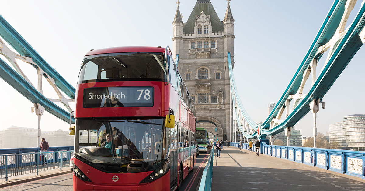 Kollektivtrafik i London - bussar, tunnelbana, taxi och båtar